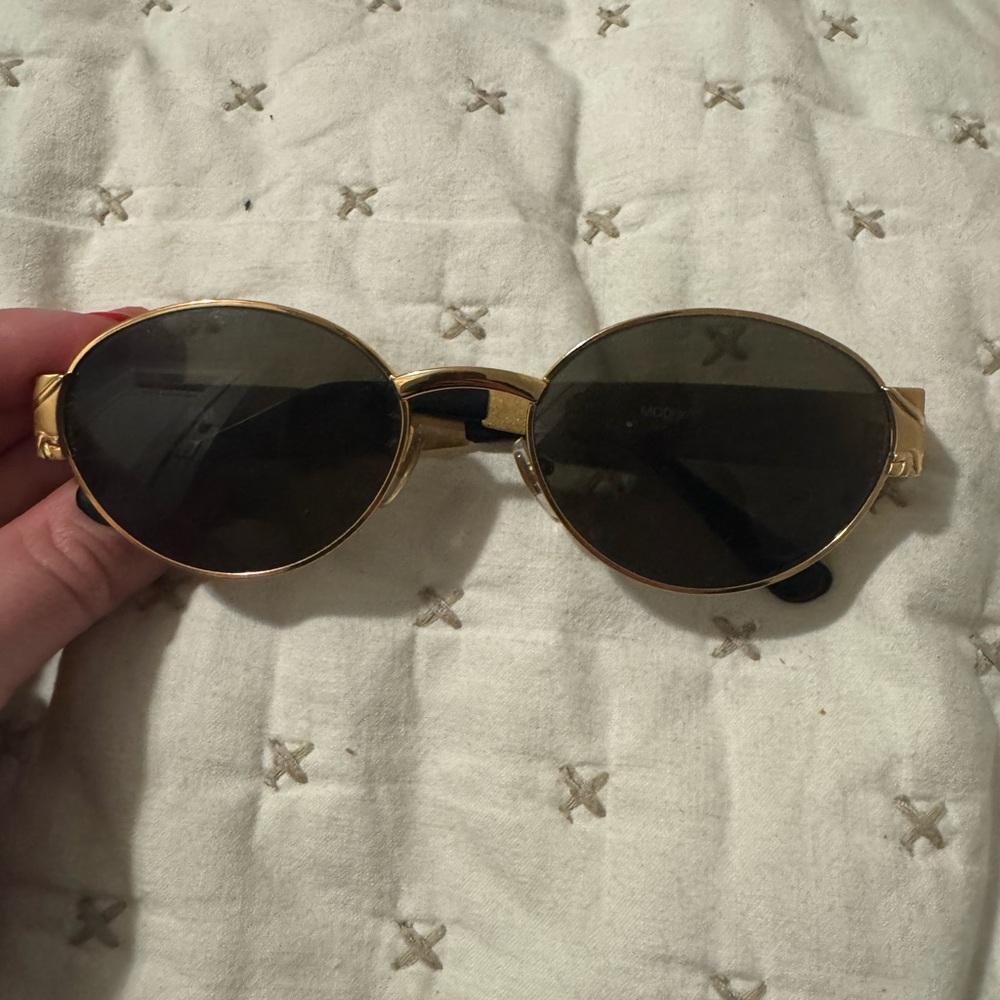 Vintage GIANNI VERSACE Oval Sunglasses
